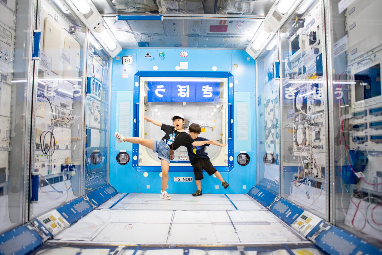 きぼう内部の写真